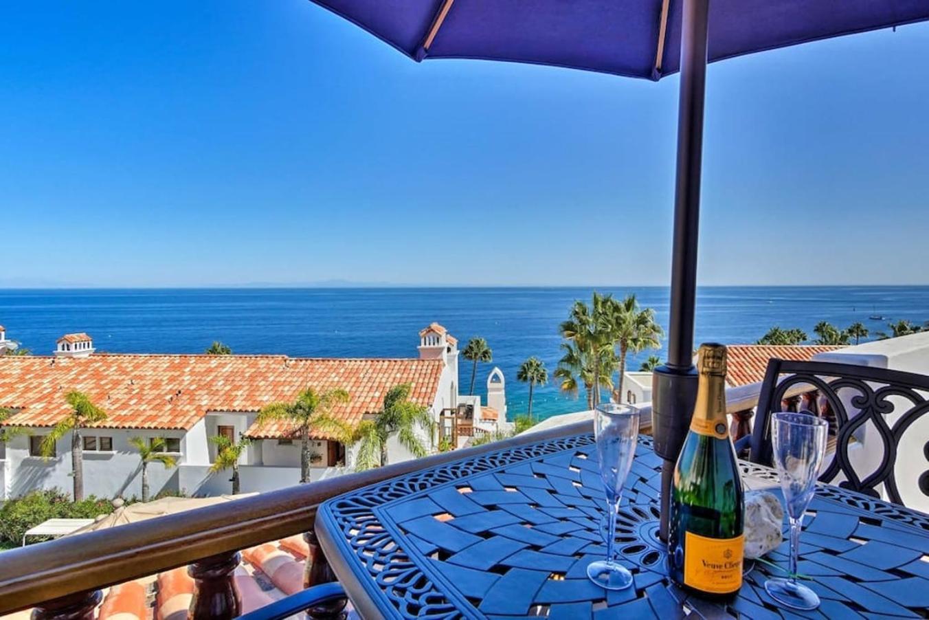 Gorgeous Oceanfront Villa With Panoramic Views Avalon Kültér fotó
