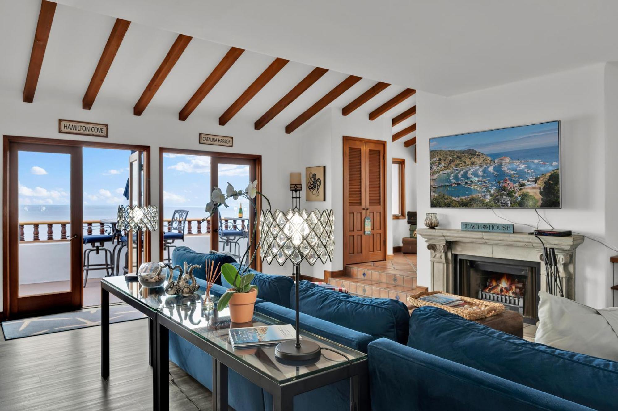 Gorgeous Oceanfront Villa With Panoramic Views Avalon Kültér fotó