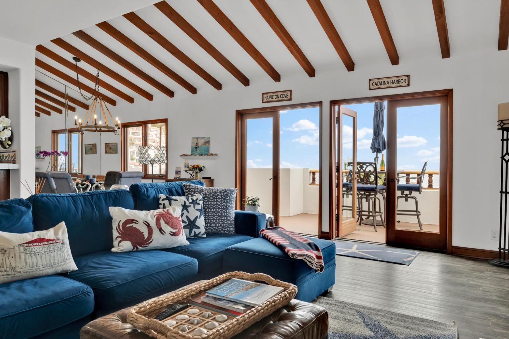 Gorgeous Oceanfront Villa With Panoramic Views Avalon Kültér fotó